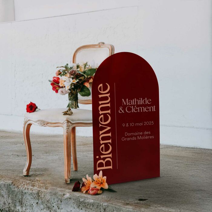 Panneau bienvenue mariage personnalisé acrylique rouge carmin 99x59 cm - Terracotta