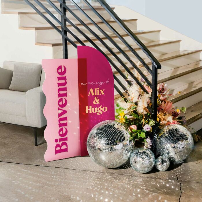 Panneau bienvenue double mariage personnalisé acrylique fuchsia et acrylique rose 58x98 cm - Pop