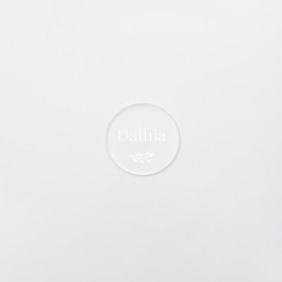 Marque-place personnalisé acrylique givré 45x45 - Bohème