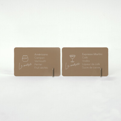 Signalétique bar personnalisée mariée et marié acrylique beige 240x150 - Bohème