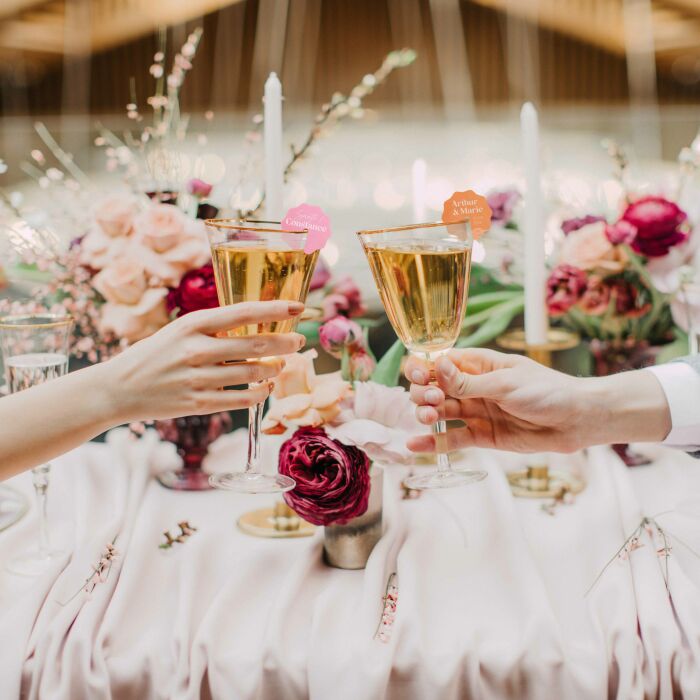 Marque-verre mariage personnalisé prénoms invités acrylique rose 3,5x3,5 cm - Pop