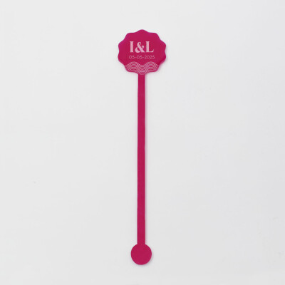 Touillette personnalisée initiales ou prénoms mariés acrylique fuchsia 35x164 mm - Pop