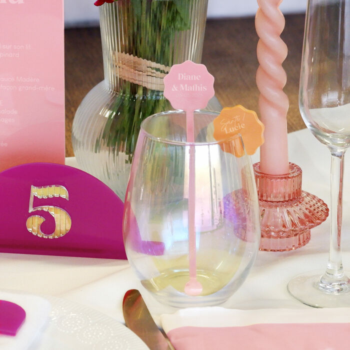 Touillette personnalisée initiales ou prénoms mariés acrylique rose 35x164 mm - Pop