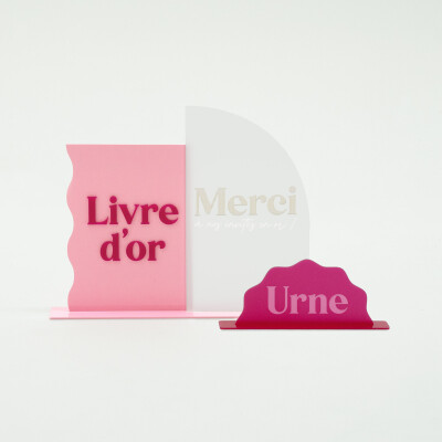 Panneau livre d'or acrylique rose et acrylique fuchsia 180x247 mm et panneau merci acrylique givré et acrylique iridescent 175x304 mm - Pop