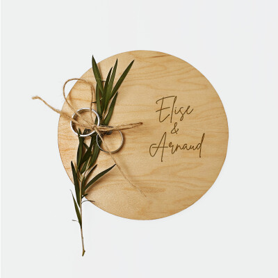 Porte-alliances mariage personnalisé prénoms mariés bois 13x13 cm - Terracotta