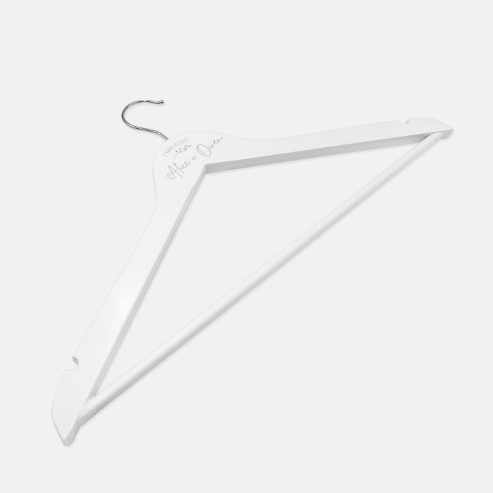 Cintre mariage personnalisé prénoms mariés bois 00x00 cm - Bohème