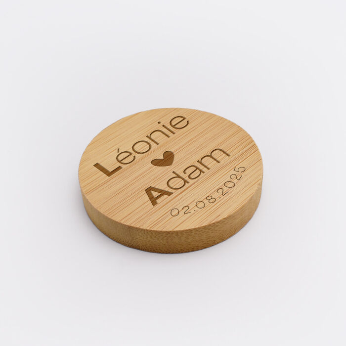 Décapsuleur mariage personnalisé prénoms mariés illustration Coeur bois 6x6 cm - Garden