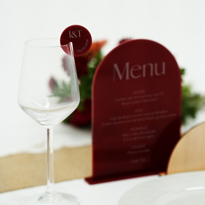 Marque-verre mariage personnalisé initiales mariés acrylique rouge carmin 4x4 cm - Terracotta