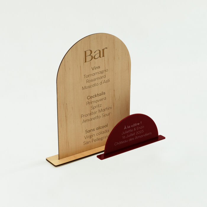 Signalétique bar double mariage personnalisée bois et acrylique rouge carmin - Terracotta